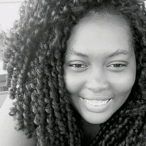 Meet your Posher, Gloria